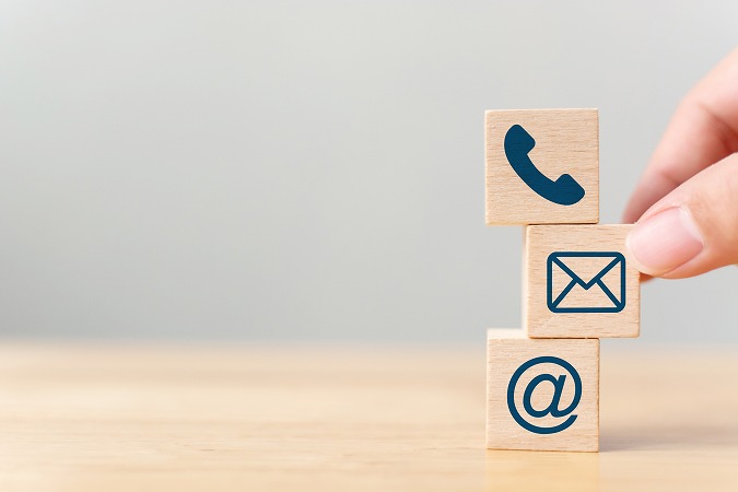 縦３つアイコン